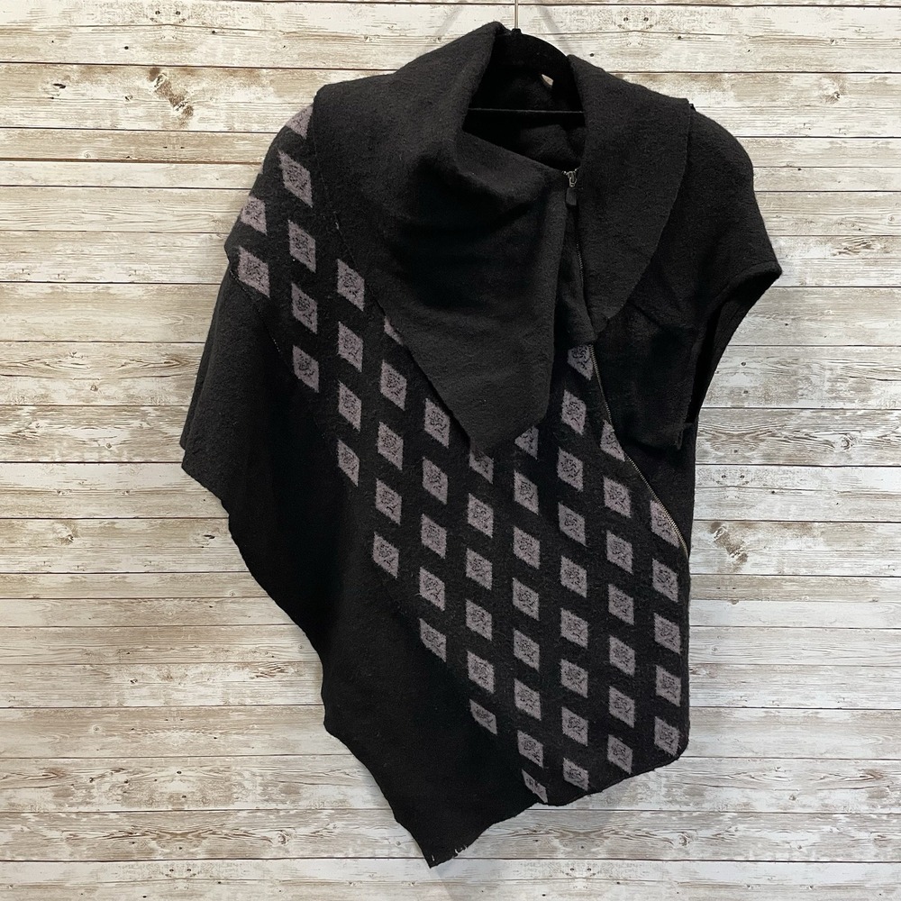 Anthropologie Moth Womens S Wool Shrug Sweater Wrap Cowl Cropped Black Zipper